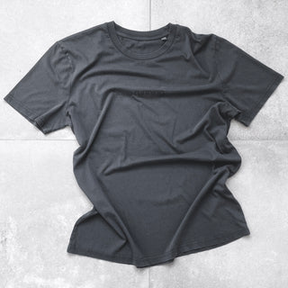 tee, gone running, vintage black (improves with age).