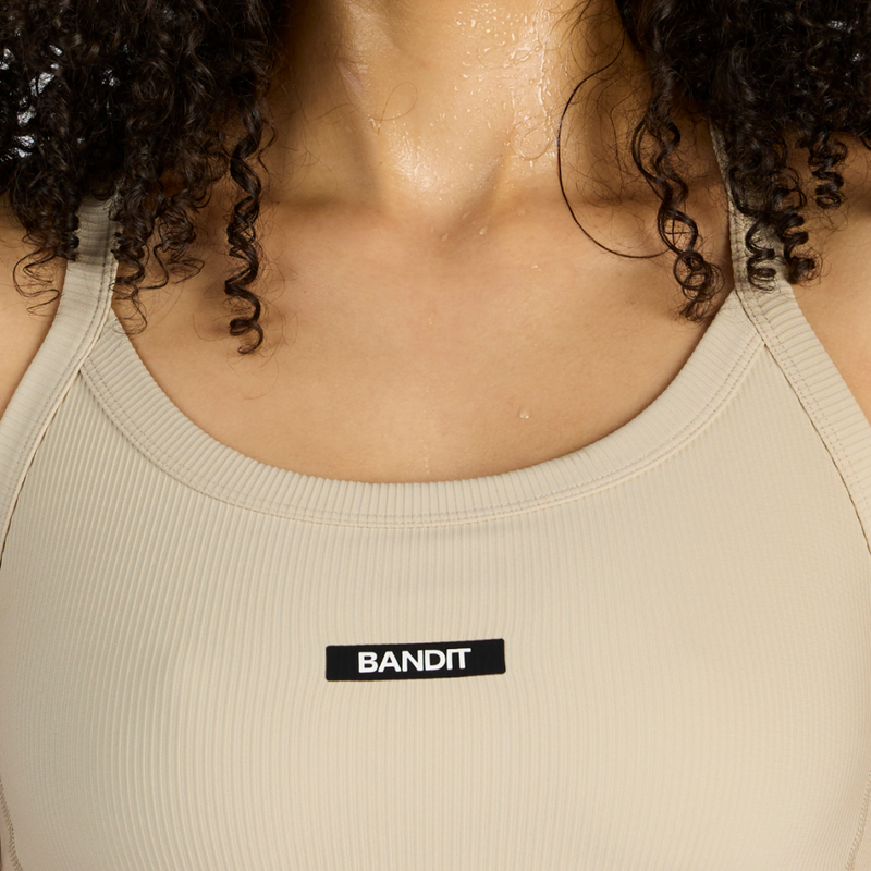 Cadence™ Scoop Neck Race Crop